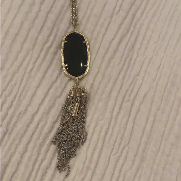 Kendra Scott necklace - Picture 3 of 4